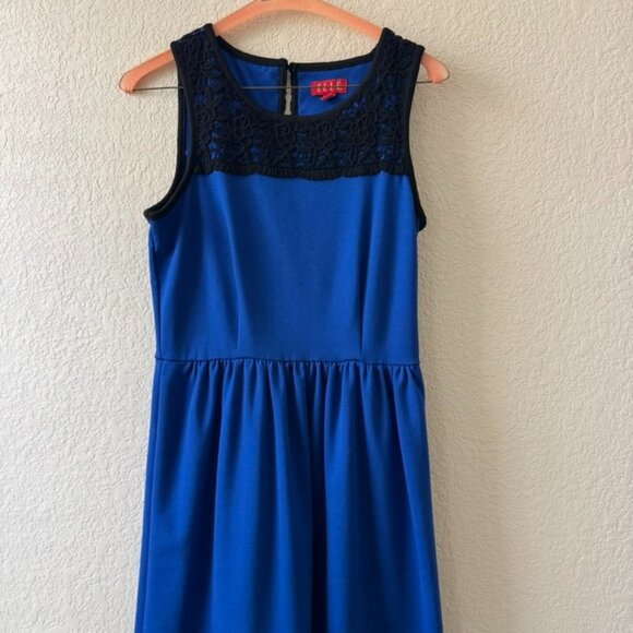 Elle Blue and Black Dress - Picture 1 of 3